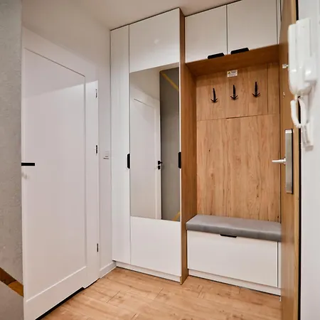 Vista Jasmin 22 By Housine